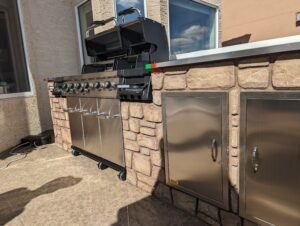 outdoor kitchen with view scaled